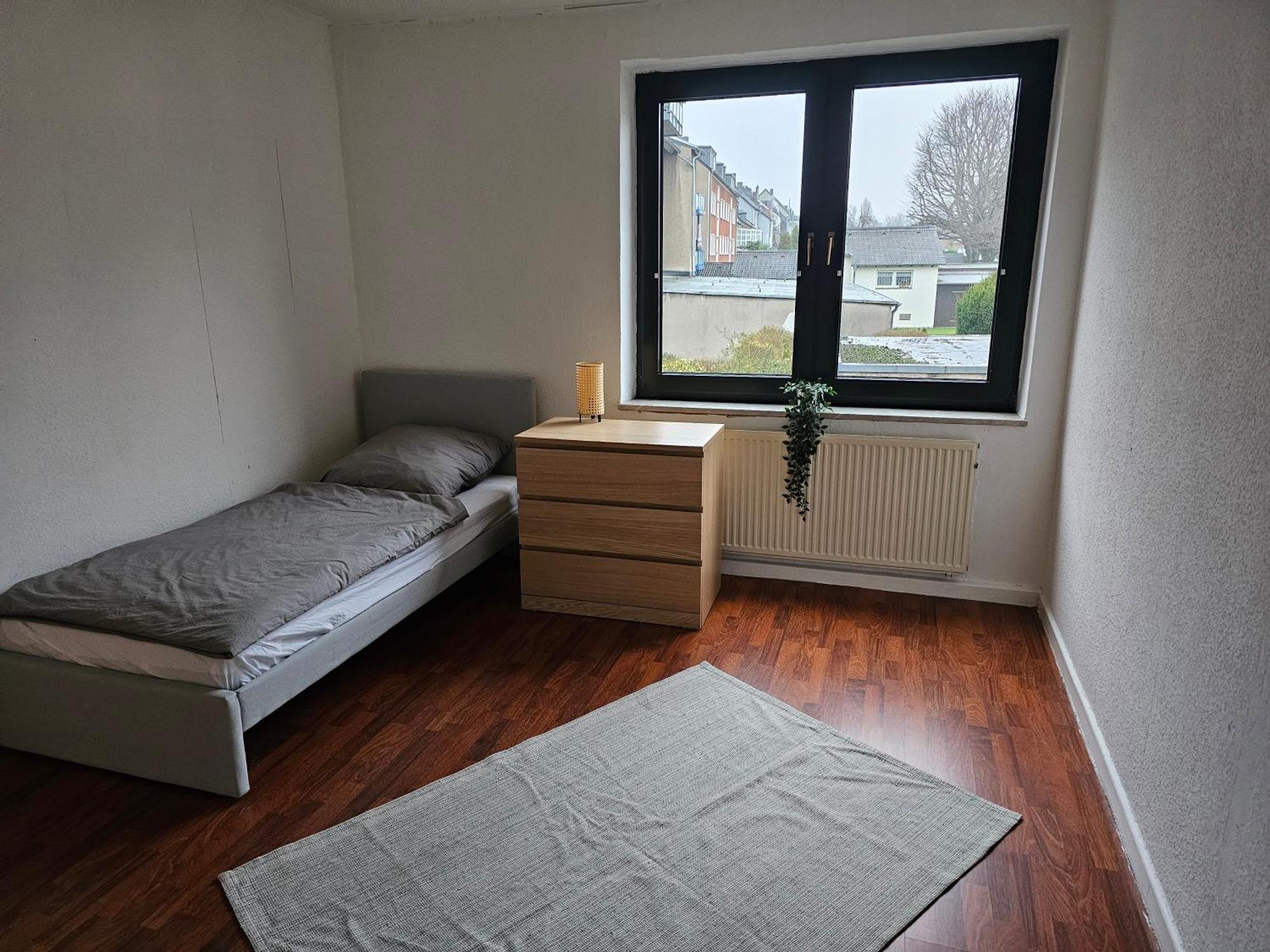 Monteurzimmer Karma Gelsenkirchen Bagian luar foto