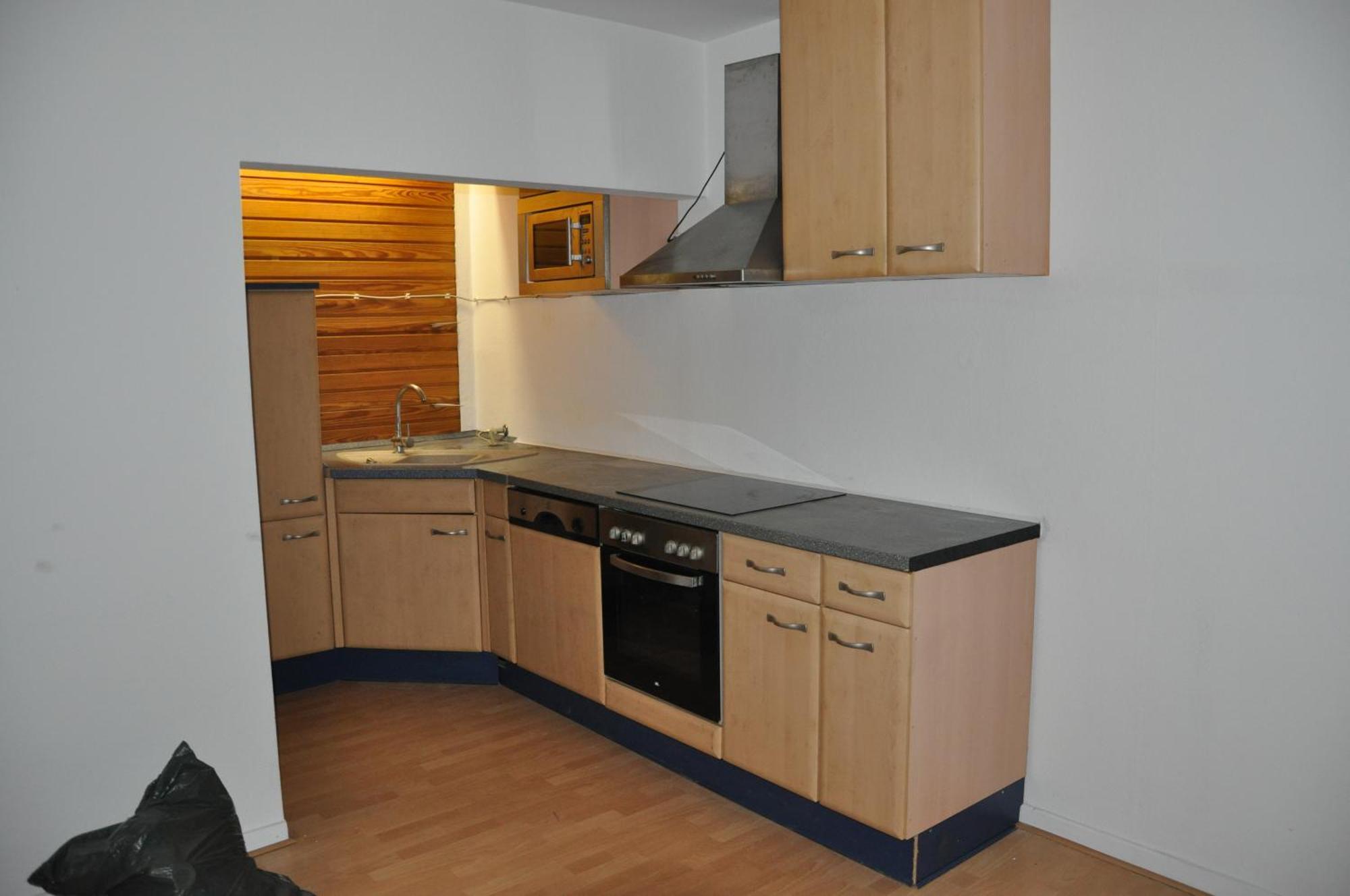 Monteurzimmer Karma Gelsenkirchen Bagian luar foto