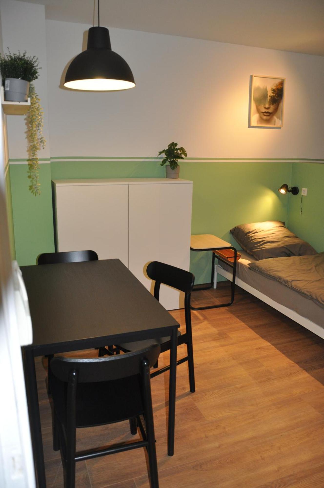 Monteurzimmer Karma Gelsenkirchen Ruang foto