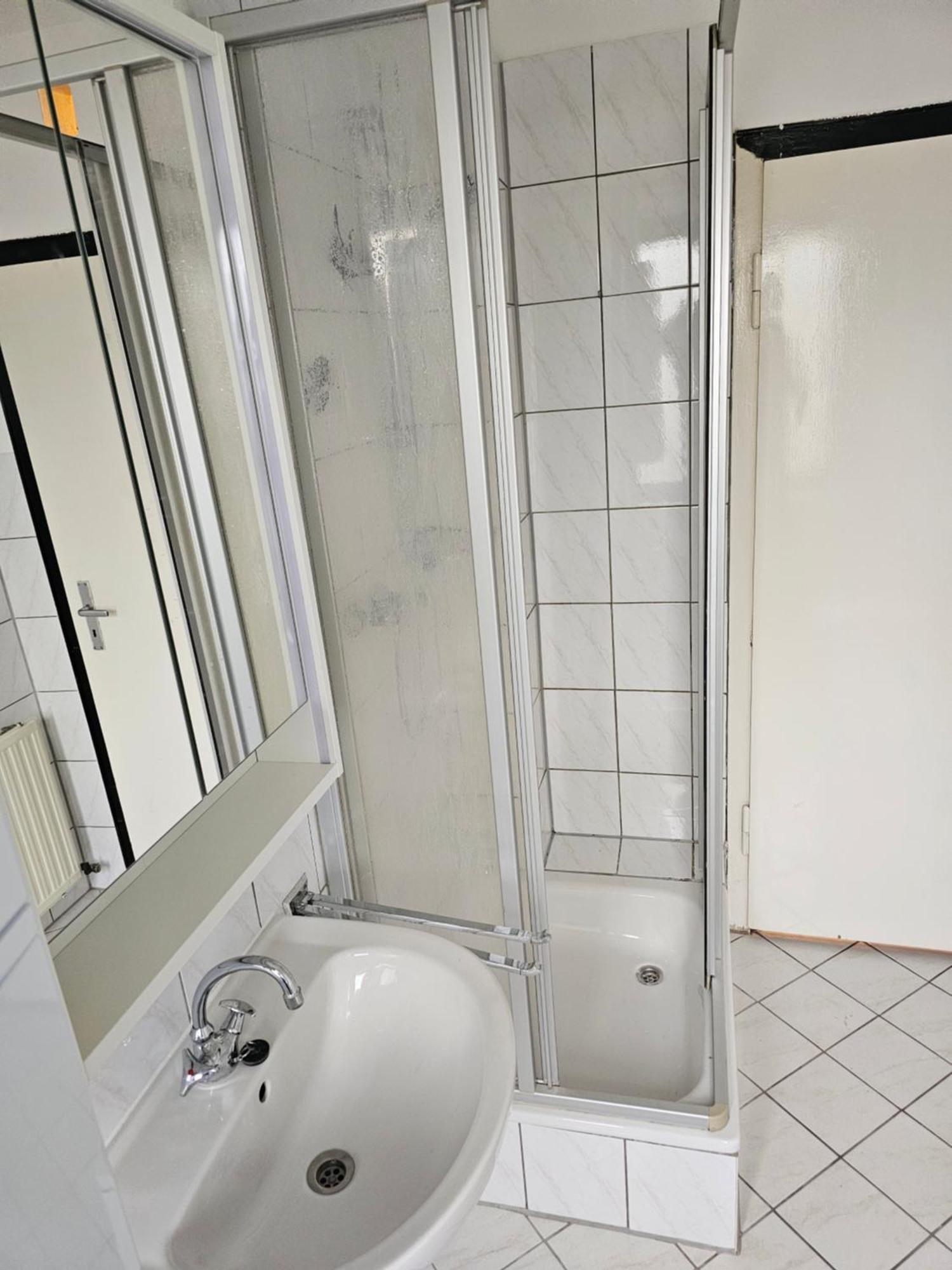 Monteurzimmer Karma Gelsenkirchen Bagian luar foto