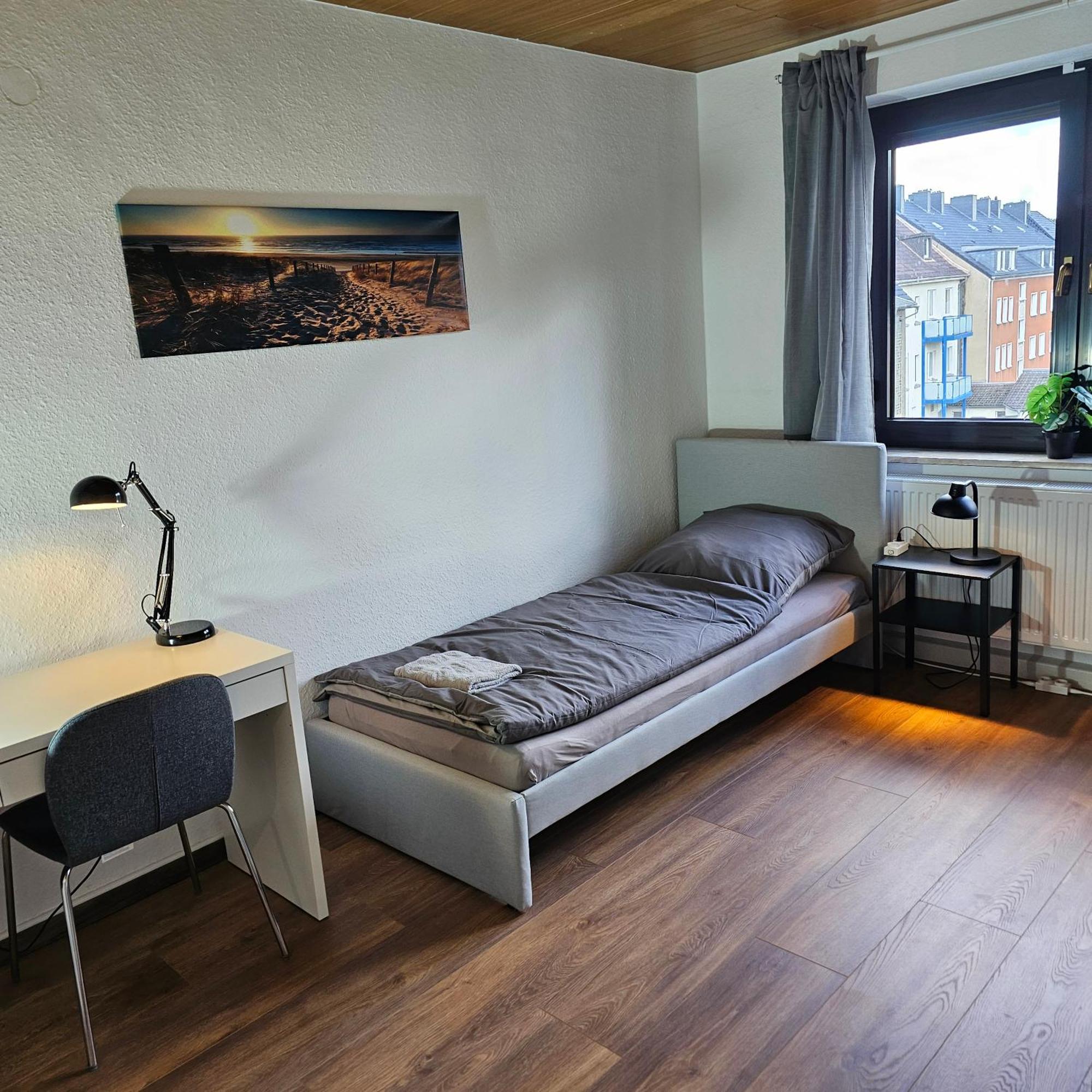 Monteurzimmer Karma Gelsenkirchen Bagian luar foto